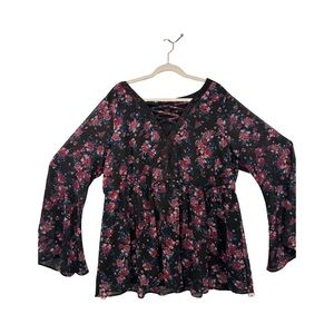 Torrid  Black Floral Peplum Hem Blouse Long Sleeve Flare Size 2X Dark Romantic